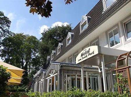 Biohotel Am Lunik Park 호텔