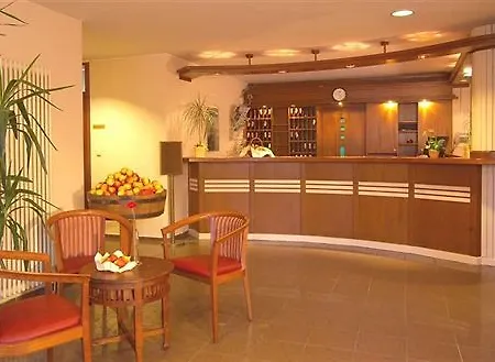 Biohotel Am Lunik Park 4*