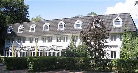 Biohotel Am Lunik Park 호텔 4*