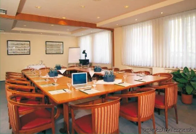 Biohotel Am Lunik Park 4*