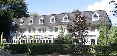 Biohotel Am Lunik Park فندق 4*